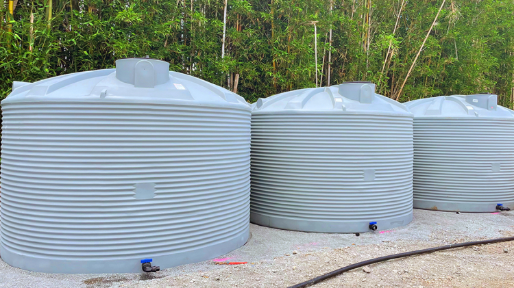 Selecting the best base for your water tank